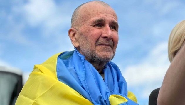 630_360_1762867033-823