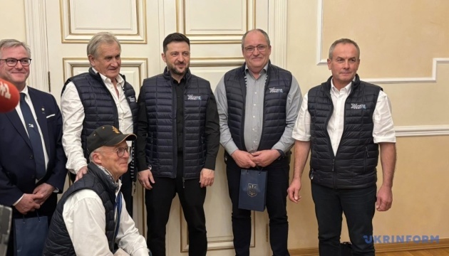 630_360_1763412965-705