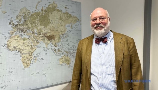 630_360_1764069965-615_73136264