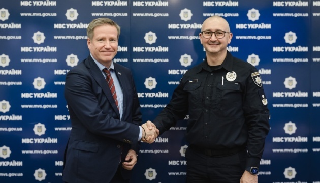 630_360_1764341335-130